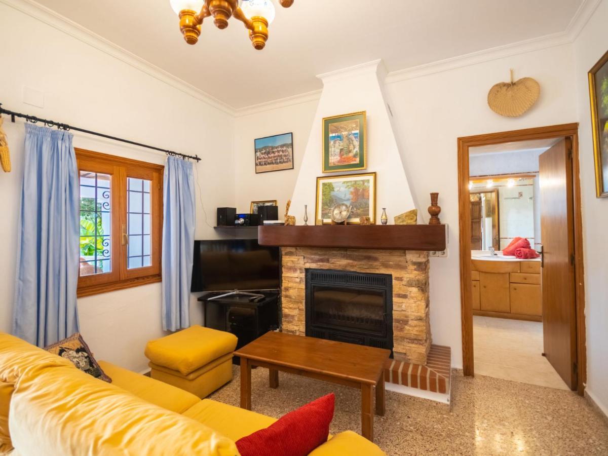 Holiday Home Can Toni Mari By Interhome Làng Sant Carles de Paralta Ngoại thất bức ảnh